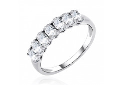 Серебряное кольцо с фианитом