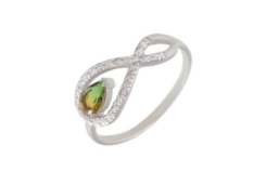 Серебряное кольцо с кристаллом