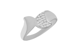 Серебряное кольцо с фианитом