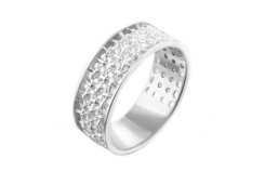 Серебряное кольцо с фианитом