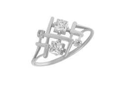 Серебряное кольцо с фианитом