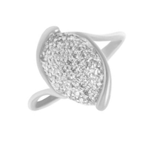 Серебряное кольцо с фианитом