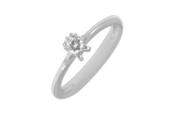 Серебряное кольцо с фианитом