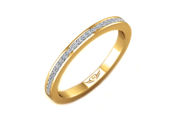 Золотое кольцо с бриллиантом