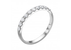 Кольцо из белого золота с бриллиантом