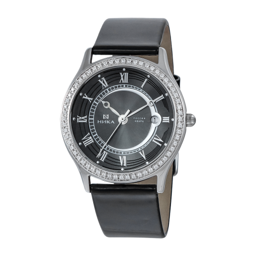 Часы из серебра с фианитом