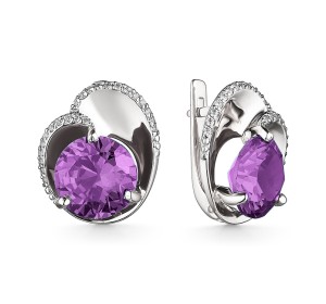 Серебряные cерьги классические с корундом