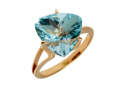 Кольцо из желтого золота с топазом