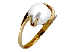 Золотое кольцо с жемчугом