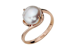 Золотое кольцо с жемчугом