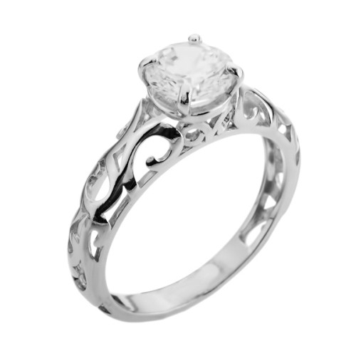 Серебряное кольцо с фианитом