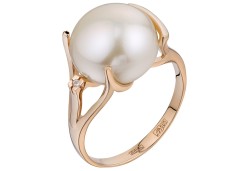 Золотое кольцо с жемчугом