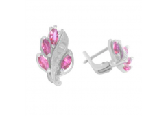 Серебряные cерьги классические с корундом