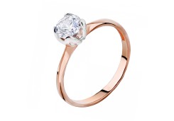 Золотое кольцо с фианитом