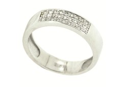 Кольцо из белого золота с бриллиантом