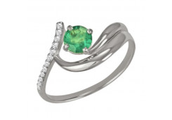 Кольцо из белого золота с изумрудом