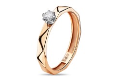 Золотое кольцо с бриллиантом