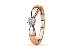 Золотое кольцо с бриллиантом