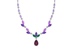 Серебряное колье с кварцем