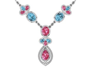 Серебряное колье с кварцем