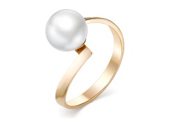 Золотое кольцо с жемчугом