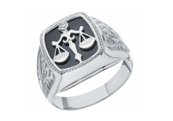 Печатка из серебра с фианитом