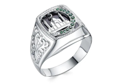 Печатка из серебра с фианитом