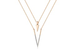 Золотое колье с бриллиантом