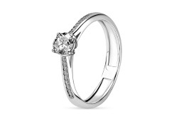 Кольцо из белого золота с бриллиантом