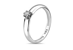 Кольцо из белого золота с бриллиантом