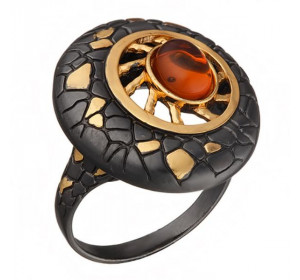 Серебряное кольцо с позолотой с янтарем