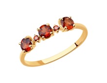 Золотое кольцо с гранатом