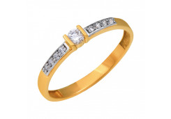 Золотое кольцо с фианитом
