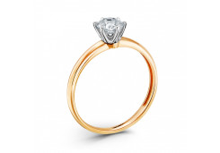 Золотое кольцо с бриллиантом