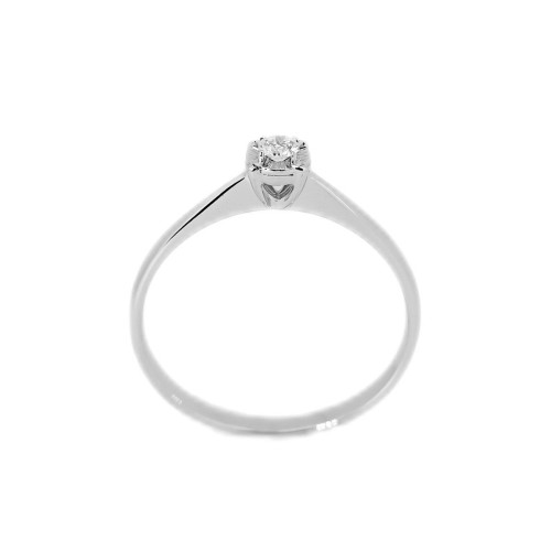 Кольцо из белого золота с бриллиантом