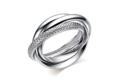 Серебряное кольцо с фианитом