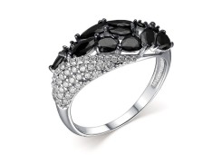 Серебряное кольцо с фианитом