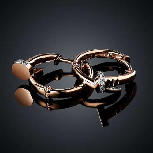 Золотые cерьги классические с фианитом