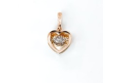 Золотая подвеска с бриллиантом