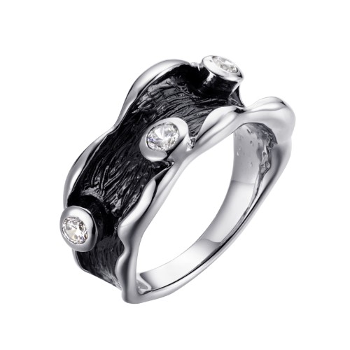 Серебряное кольцо с фианитом