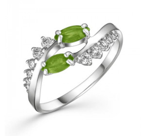Серебряное кольцо с хризолитом
