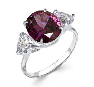 Серебряное кольцо с фианитом