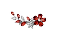 Брошь из серебра с кварцем