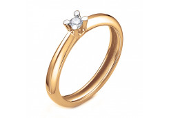 Золотое кольцо с бриллиантом