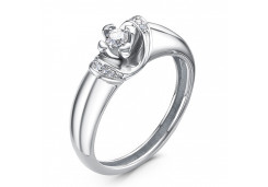 Кольцо из белого золота с бриллиантом