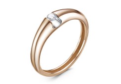 Золотое кольцо с бриллиантом