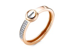 Золотое кольцо с бриллиантом