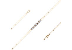 Золотой браслет с бриллиантом