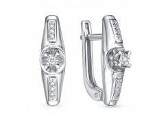 Серьги из белого золота с бриллиантом