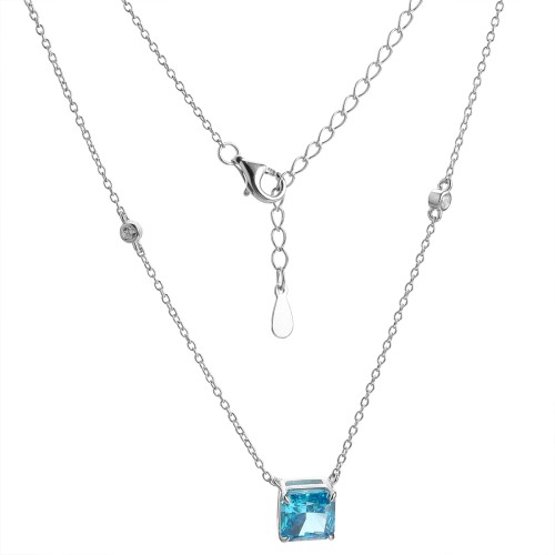 Серебряное колье с фианитом